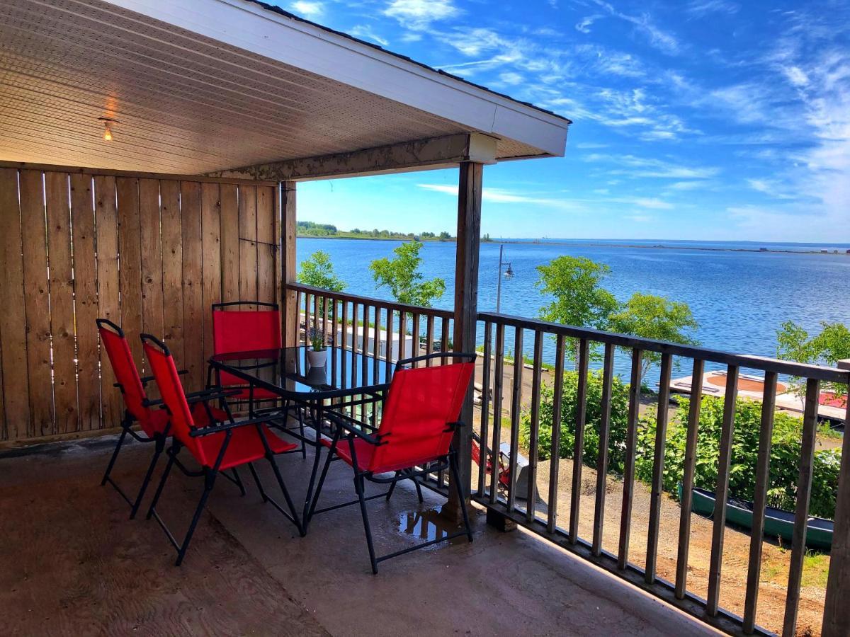 Aux 4 Vents - Auberg'Inn Carleton-sur-Mer Ngoại thất bức ảnh