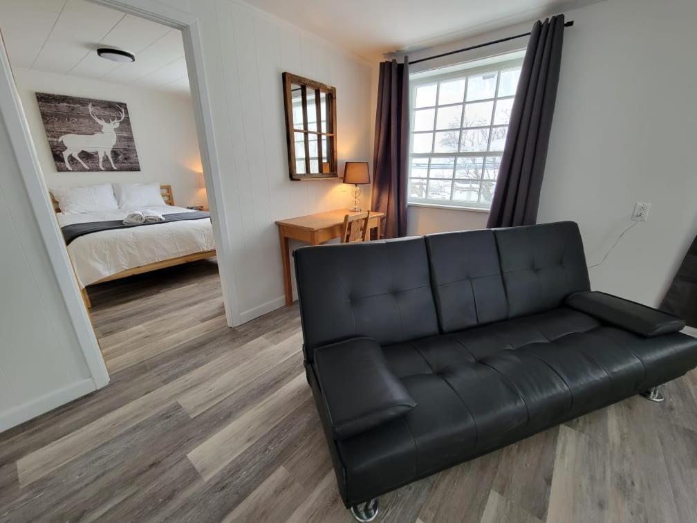 Aux 4 Vents - Auberg'Inn Carleton-sur-Mer Ngoại thất bức ảnh