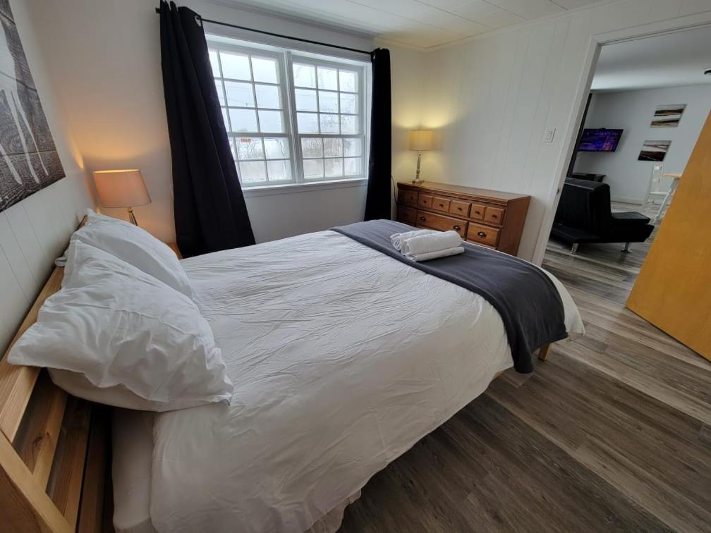 Aux 4 Vents - Auberg'Inn Carleton-sur-Mer Phòng bức ảnh